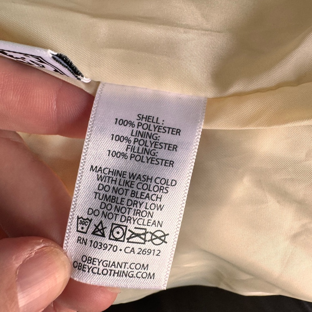 OBEY Puffer Coat - Picture 4 of 6